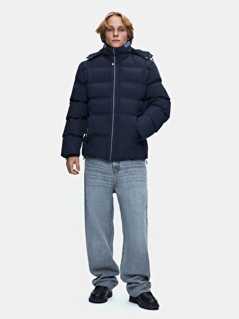 Uzun Kollu Kapüşonlu Şişme Lacivert Mont