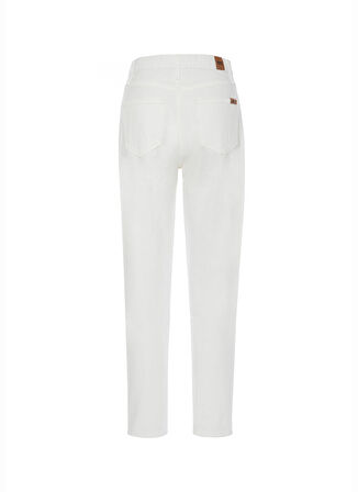 Denim Trip Yüksek Bel Dar Paça Mom Fit Beyaz Kadın Denim Pantolon DT10266 KELLY Mom Fit Yüksek Bel Da