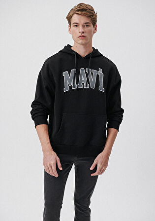 Mavi Logo Baskılı Kapüşonlu Siyah Sweatshirt 067149-902