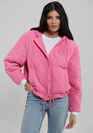 Mavi Kapitone Beli Bağcıklı Pembe Ceket 1110323-86413