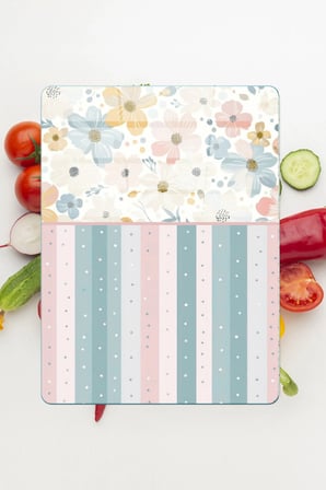 Decovetro Cam Kesme Tahtası ve Sunumluk Flower & Stripes Desenli 20 x 30 cm