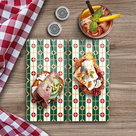 Decovetro Cam Kahve Sofra Sunum Tablası 2'li Set Yeşil Beyaz Geometrik Desenli 30 x 15 cm