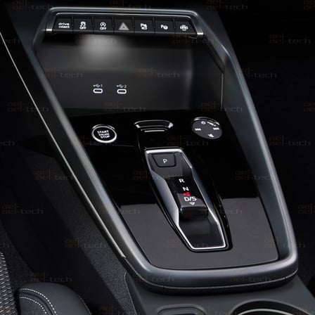 Audi A3 Uyumlu Vites Etrafı 5D Karbon Görünümlü TPU Koruma 2025-2026