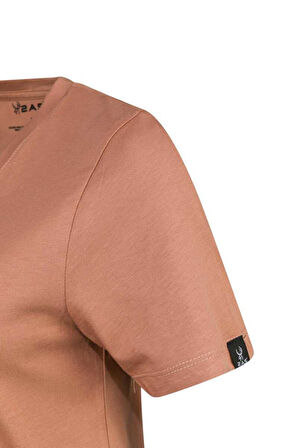 2AS ALONE BASKILI V YAKA KADIN T-SHİRT 404