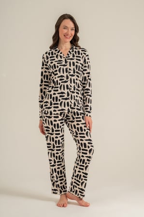 Kadın Açık Bej Gömlek Yaka Pijama Takım, Cepli Penye Modal Pijama Takım, %50 Pamuk %50 Modal