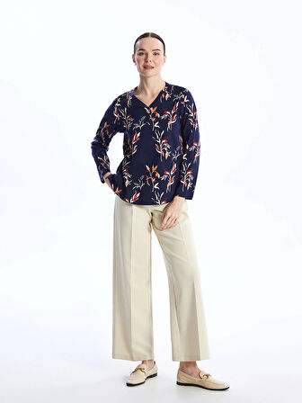 LCW Grace Lacivert V Yaka Desenli Uzun Kollu Kadın Bluz