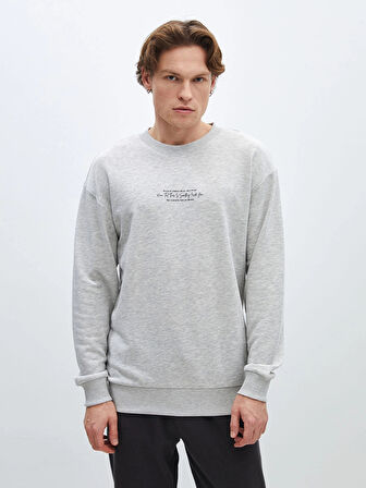 LCW Casual GRİ Bisiklet Yaka Uzun Kollu Baskılı Erkek Sweatshirt