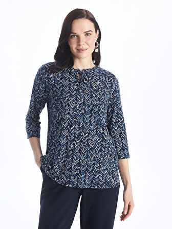 LCW Grace Lacivert Bağlamalı Yaka Desenli Kadın Tişört