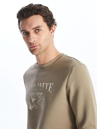 LCWAIKIKI Classic Bej Bisiklet Yaka Baskılı Erkek Kalın Sweatshirt