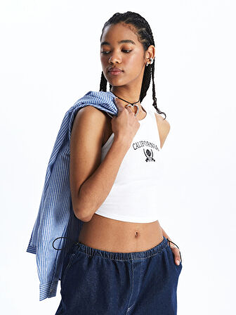 XSIDE ACTIVE Beyaz Bisiklet Yaka Nakışlı Kadın Crop