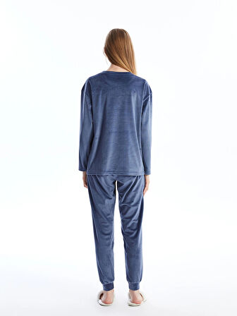LCW Young Mor H12 Bisiklet Yaka Nakışlı Uzun Kollu Kadife Kadın Pijama Takımı