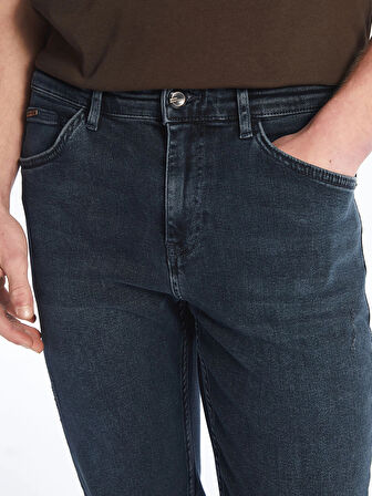 LCW Jeans Indigo 730 Havuç Kalıp Erkek Jean Pantolon