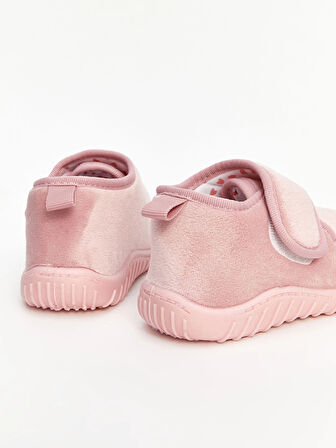 LCW STEPS Pembe Cırt Cırtlı Kadife Kız Bebek Panduf