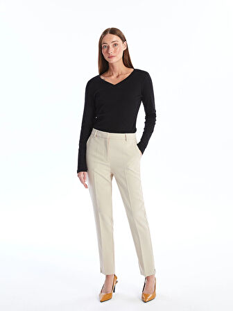 LCWAIKIKI Basic Siyah V Yaka Düz Uzun Kollu Kadın Tişört