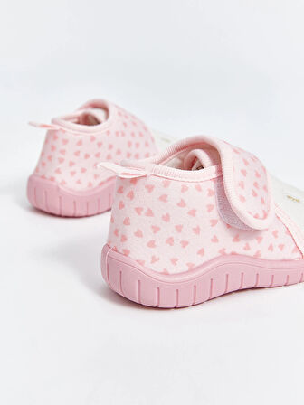 LCW STEPS Pembe Nakış Detaylı Cırt Cırtlı Kız Bebek Panduf