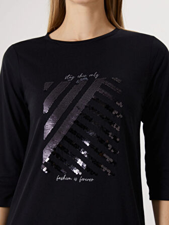 LCWAIKIKI Basic Siyah Bisiklet Yaka İşlemeli Kadın Bluz