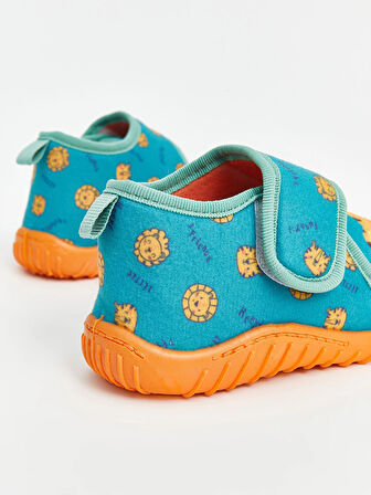 LCW STEPS Yeşil Baskılı Erkek Bebek Ev Ayakkabısı