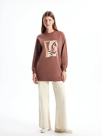 LCWAIKIKI Basic Kahverengi Bisiklet Yaka Baskılı Oversize Kadın Sweatshirt Tunik
