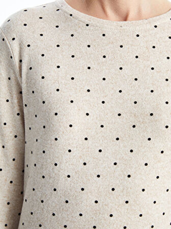 LCWAIKIKI Classic Bej Bisiklet Yaka Puantiyeli Kadın Tişört