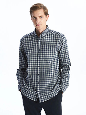 LCWAIKIKI Classic Lacivert Düğmeli Yaka Ekose Regular Fit Erkek Gömlek