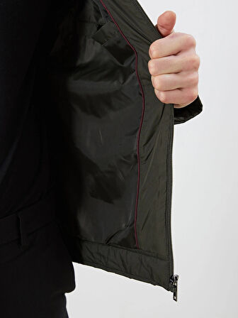 LCWAIKIKI Classic Haki Standart Kalıp Biker Yaka Kapitoneli Erkek Mont