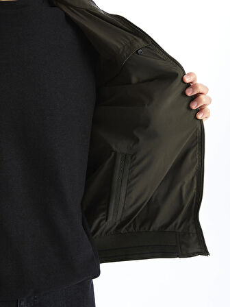 LCWAIKIKI Classic HAKİ Standart Kalıp Dik Yaka Erkek Orta Kalın Mont