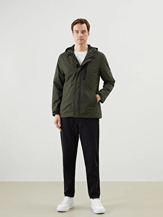 LCWAIKIKI Classic Haki Standart Kalıp Kapüşonlu Erkek Mont