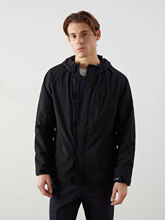 LCWAIKIKI Classic Siyah Standart Kalıp Kapüşonlu Erkek Mont
