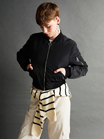 XSIDE SİYAH Kolej Yaka Crop Kadın Bomber Mont