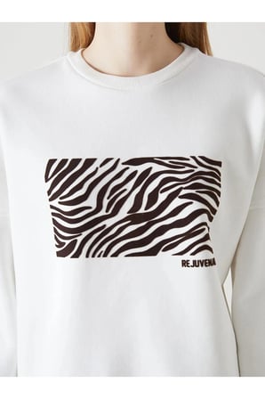 LCW Vision Ekru Bisiklet Yaka Baskılı Oversize Kadın Kalın Sweatshirt
