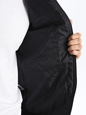 LCWAIKIKI Classic SİYAH Standart Kalıp Kolej Yaka Erkek Triko Mont