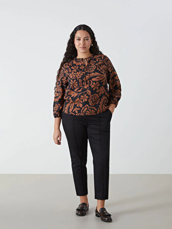 LCWAIKIKI Classic KAHVERENGİ Bağlamalı Yaka Desenli Kadın Bluz