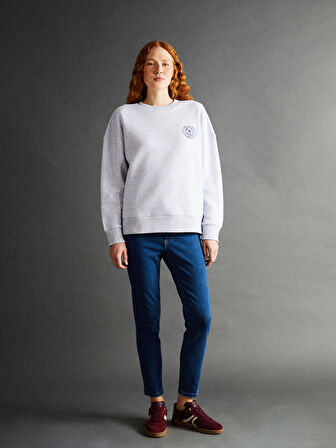 LCW Vision Gri Bisiklet Yaka Nakışlı Oversize Kadın Kalın Sweatshirt