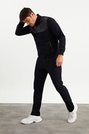 1201702 Erkek Eşofman Takım