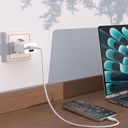Polosmart PBS120 2 USB Çıkışlı Duvar Şarjı Beyaz