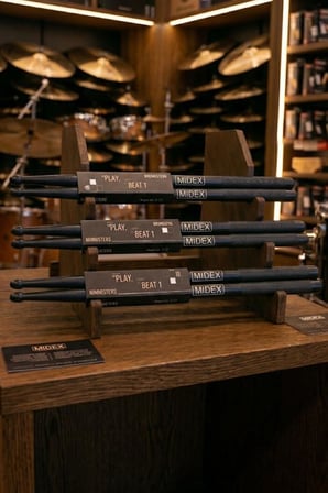 Midex GFK-801BK-3X 5A Bateri Baget Kırılmaz Polyemid Siyah Renk Davul Bageti 5A Drumsticks 6 Adet (3 Çift)