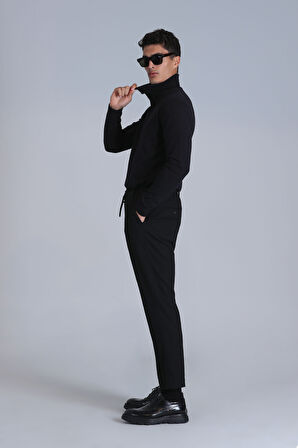 Soıl Erkek Kazak Siyah