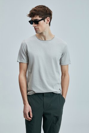 Junya Erkek Basic Tişört Bej