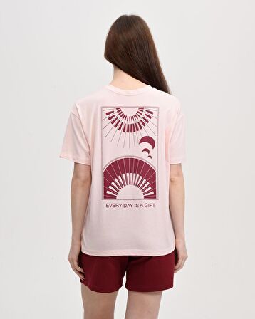 defy's KADIN ÖN VE SIRT BASKILI KISA KOLLU BİSİKLET YAKA OVERSIZE TİŞÖRT PEMBE - L