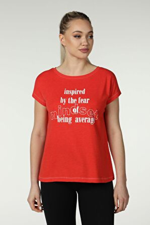 defy's KADIN ARKA DİKİŞ DETAYLI BASKILI KISA KOLLU BİSİKLET YAKA TİŞÖRT KIRMIZI - M