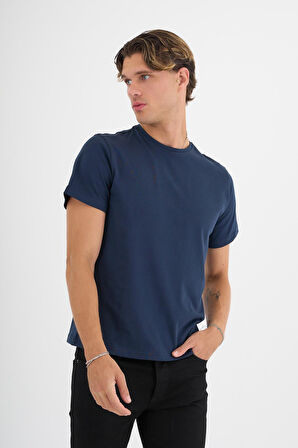 Erkek Lacivert %100 Pamuklu Standart Kalıp T-Shirt  