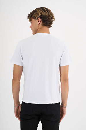 Erkek Beyaz %100 Pamuklu Standart Kalıp Likralı  Basic T-Shirt  
