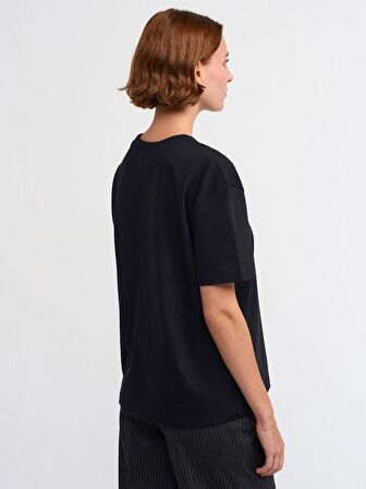 Dekoratif Dikişli Bsiklet Yaka Tshirt 