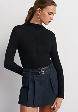 31391 DİL Dik Yaka Uzun Kollu Top 