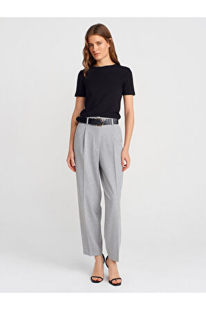 Dilvin Kadın Bisiklet Yaka Siyah Crop Top - 31655