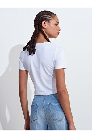 Dilvin Kadın Bisiklet Yaka Beyaz Crop Top T-shirt - 31655