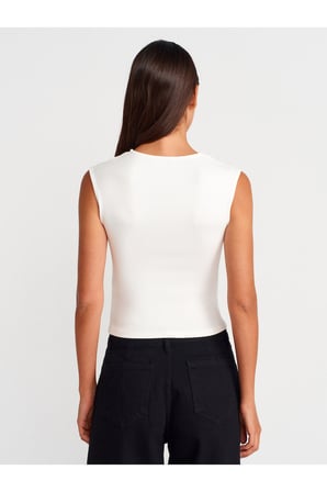 21054 Büzgülü Basic T-Shirt