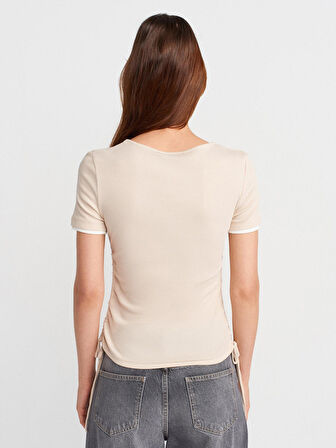 31816 DİLVİN ÇİFT KATLI BÜZGÜLÜ T-SHIRT