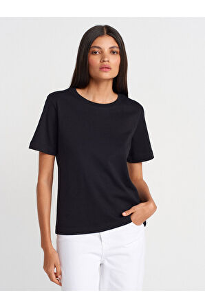 Dilvin Kadın Basic Relaxed Bisiklet Yaka Siyah T-shirt - 31763