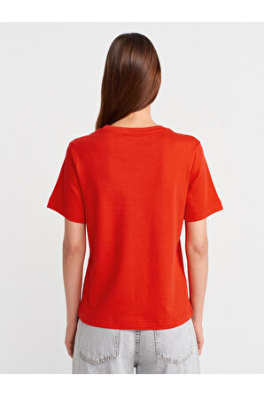 Dilvin Kadın Basic Relaxed Kırmızı Bisiklet Yaka T-shirt - 31763